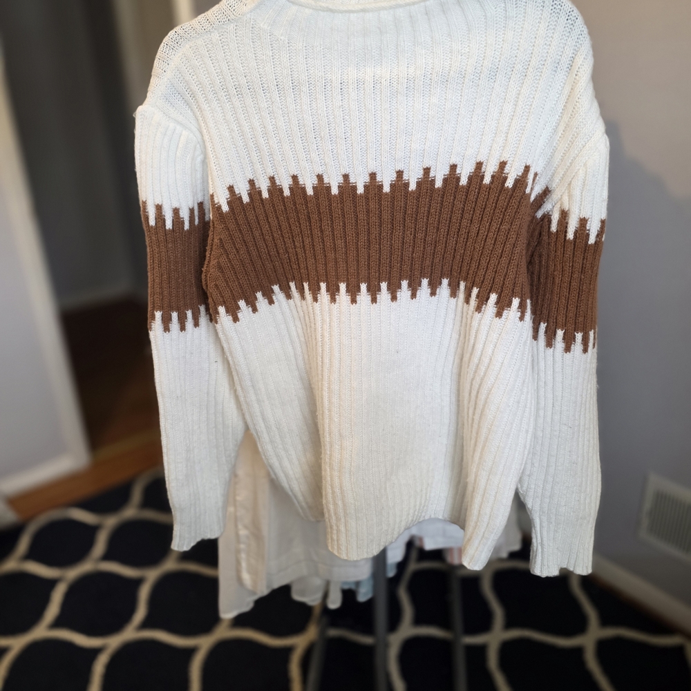SHEIN White and Brown Crew Neck Sweater